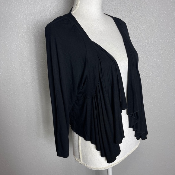 Kenar Black Cute Shaw - Picture 4 of 9